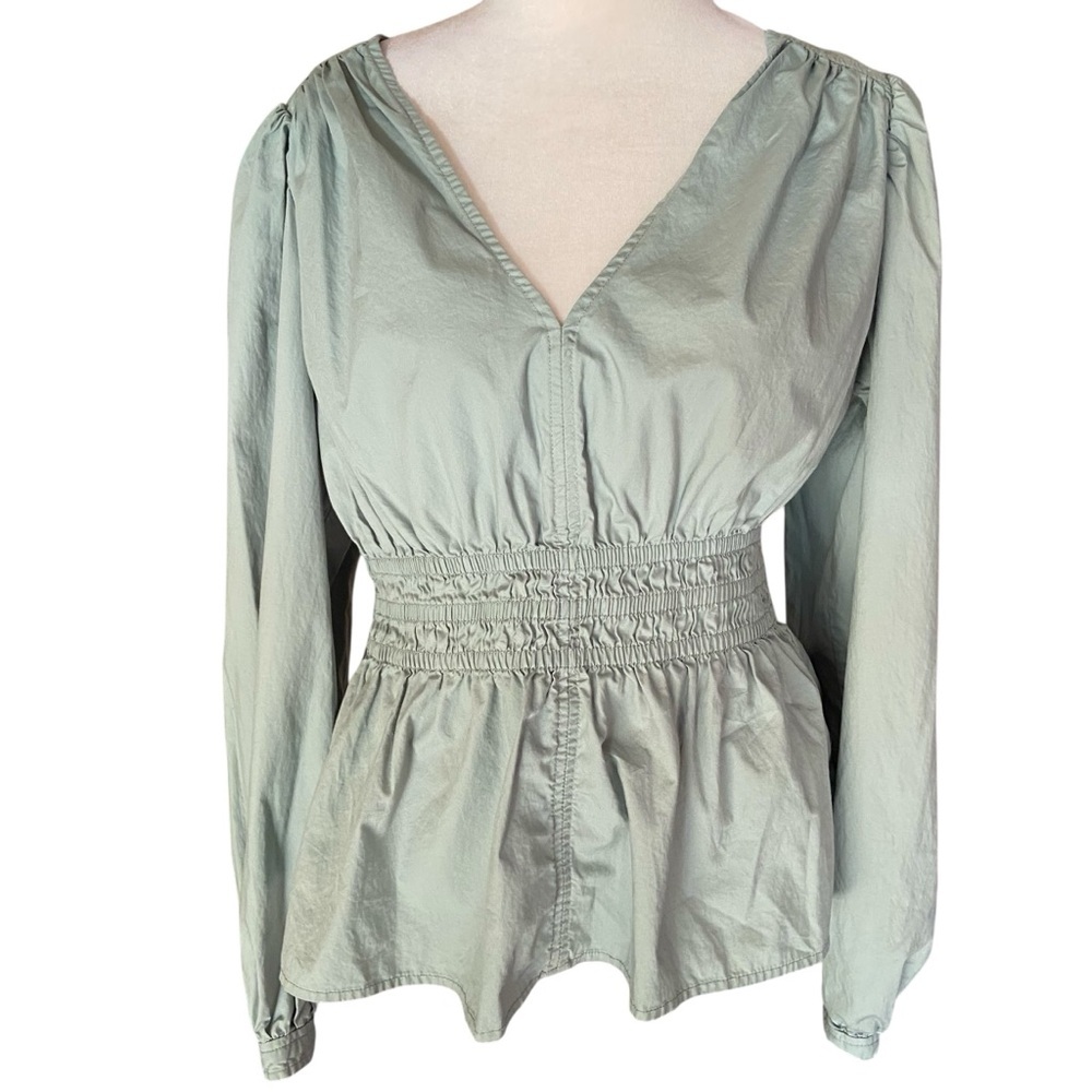 Gap Puff Sleeve Peplum Top Size S Sage Green Smocked Waist Spring Casual Coastal - Picture 4 of 9